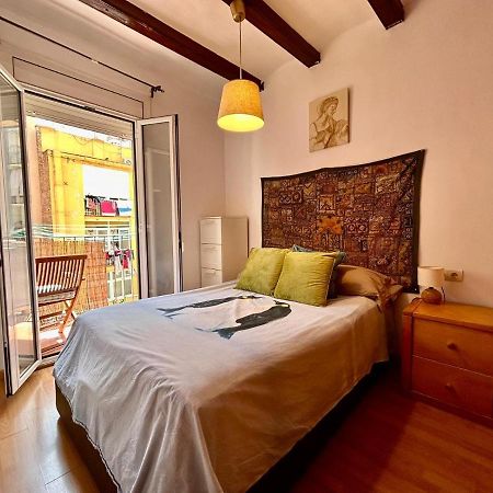 Apartamento Tranquilo Y Del Barrio Apartment Barcelona Ngoại thất bức ảnh