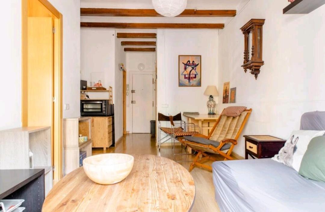 Apartamento Tranquilo Y Del Barrio Apartment Barcelona Ngoại thất bức ảnh