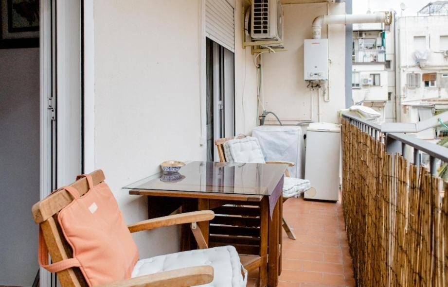 Apartamento Tranquilo Y Del Barrio Apartment Barcelona Ngoại thất bức ảnh